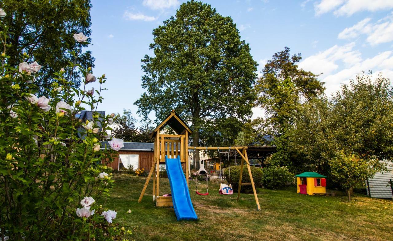 Апартаменты Am Balkon Des Erzgebirges Bernsbach Экстерьер фото